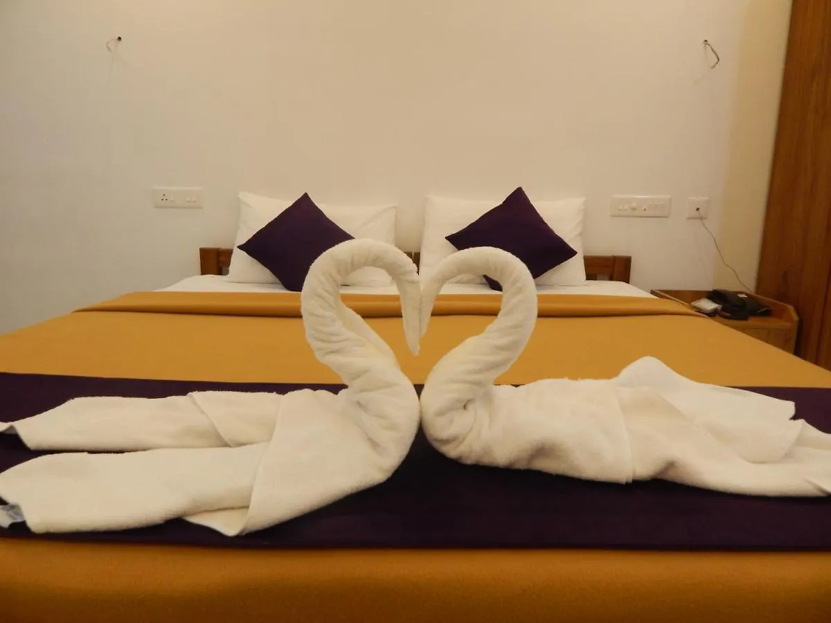 Hadiya Suites Kochi 0*,  India