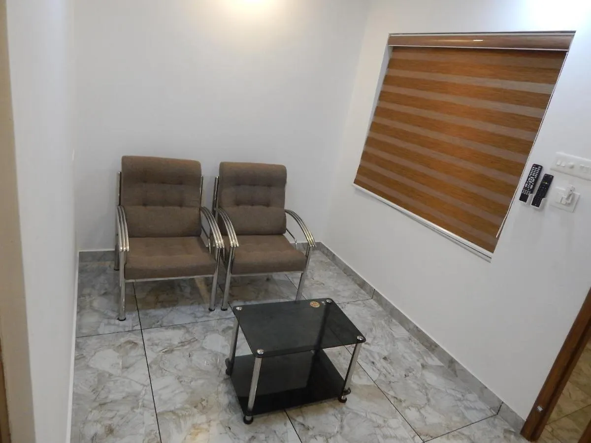 Aparthotel Hadiya Suites Kochi